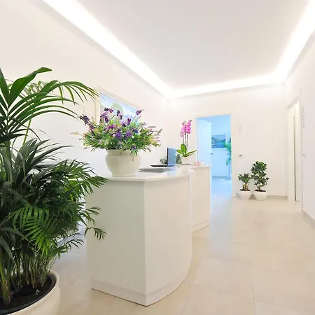 Sorrentobay Pensjonat 4*