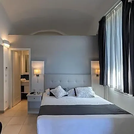 招待所 Sorrentobay
